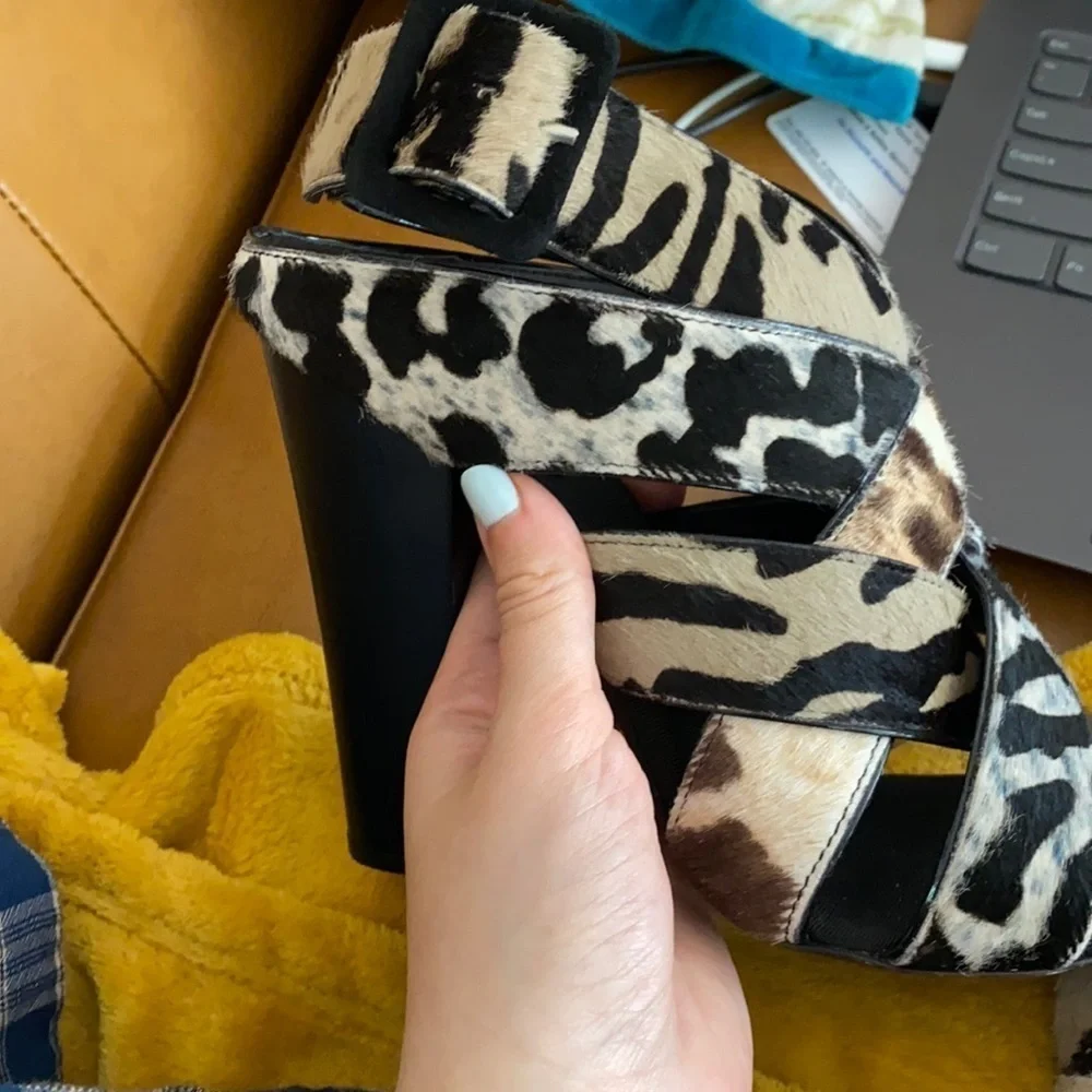 Giuseppe Zanotti / Alien Dubai Pony sandal Crisscross Heel Animal Print 38.5